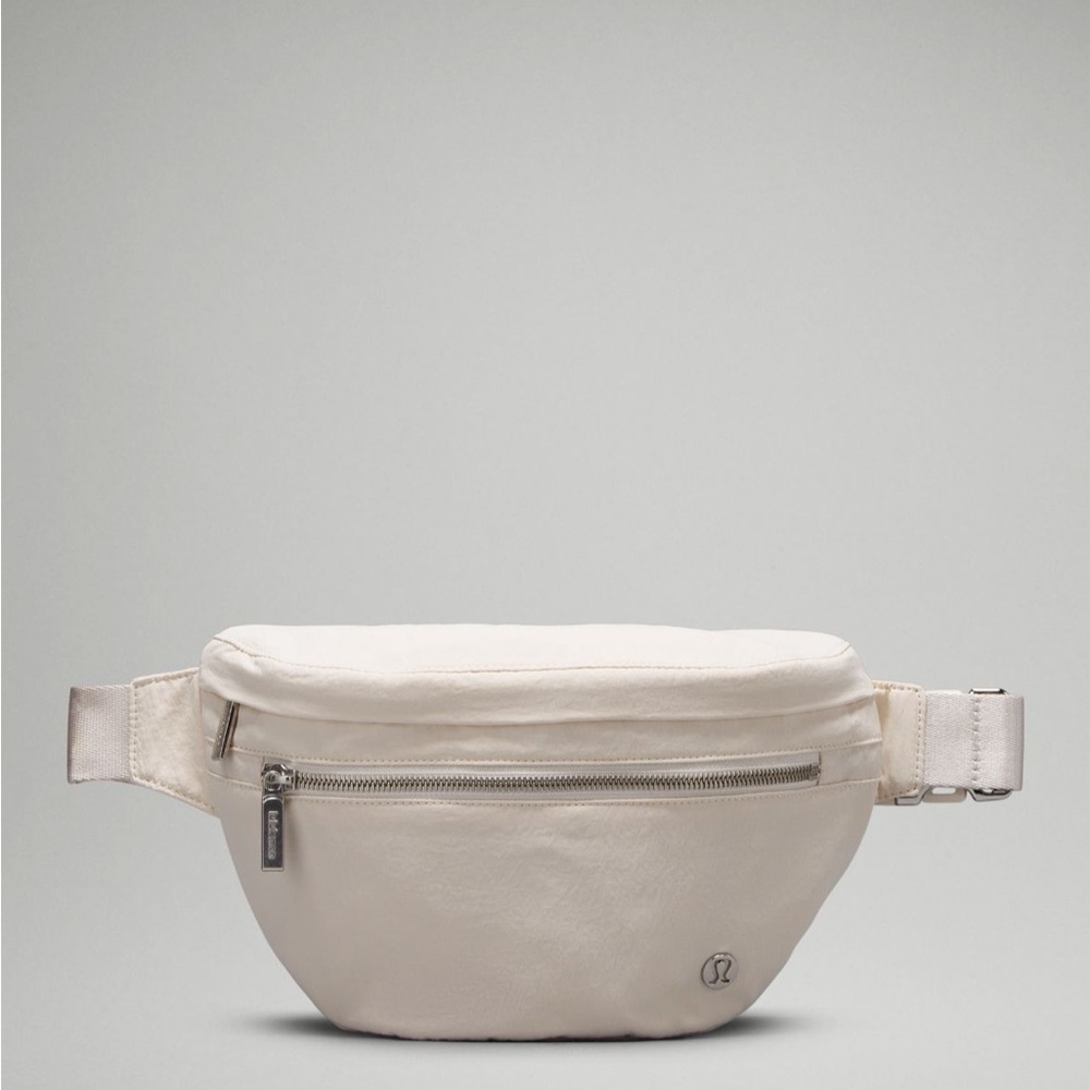 CITY ADVENTURE BELT BAG